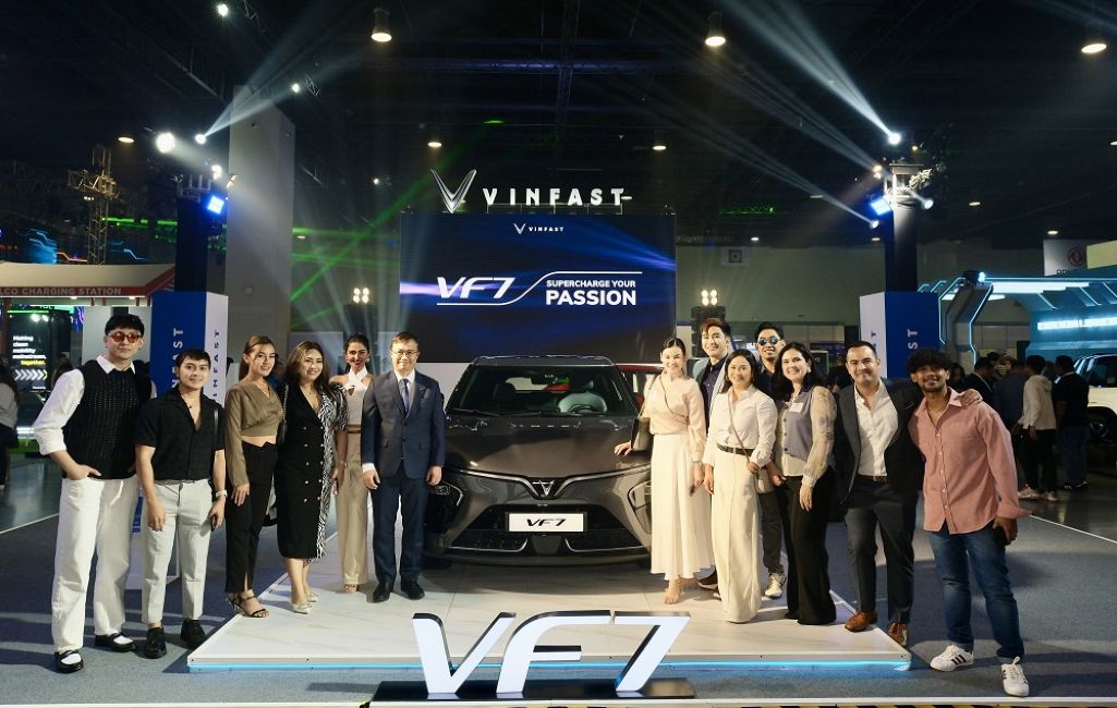 Xehay vf 7 mo ban phi 241024 1 VinFast chính thức mở bán ô tô điện VF 7 tại Philippines