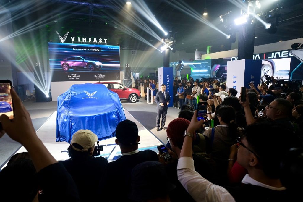 Xehay vf 7 mo ban phi 241024 2 VinFast chính thức mở bán ô tô điện VF 7 tại Philippines